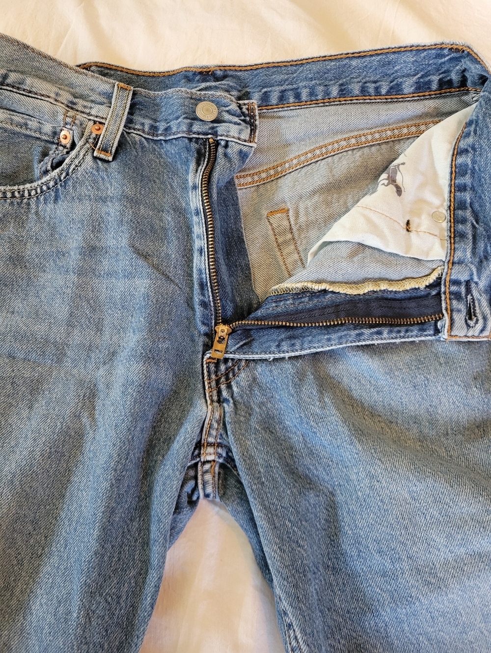 Levi’s 555 Relaxed Straight Jeans Men’s W32 L30 Medium Wash Classic Denim - Picture 6 of 13
